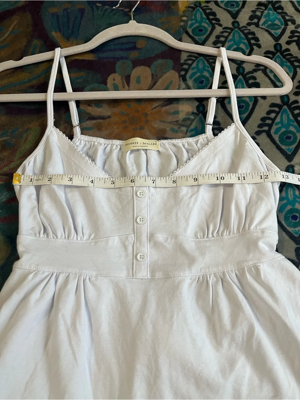 Frankee & Skylarr White Lace-Trim Button-Front Camisole Tank Size Juniors Small - Picture 8 of 10